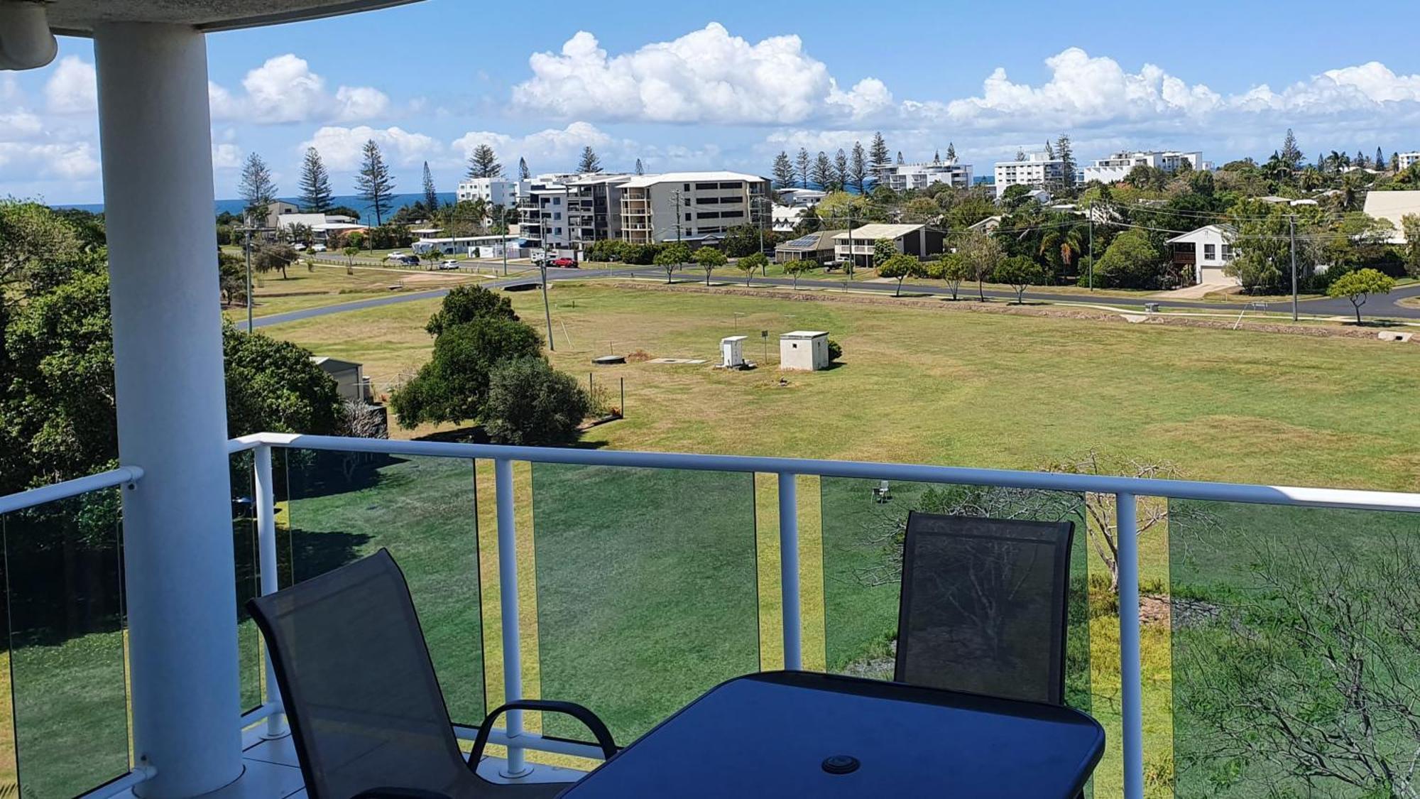 Koola Beach Apartments Bargara Exterior foto